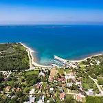 Sunny Olive Villa Peroj
