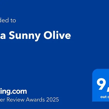 Sunny Olive *